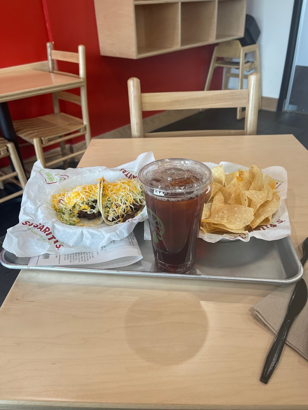 Salsaritas Fresh Mexican Grill | restaurant | 24791 Southfield Rd, Southfield, MI 48075, USA | 2482348600 OR +1 248-234-8600