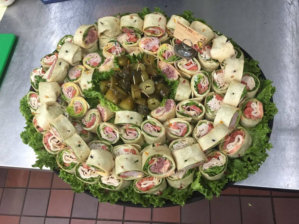 Luigis Family Restaurant | restaurant | 951 S Opdyke Rd, Auburn Hills, MI 48326, USA | 2487580100 OR +1 248-758-0100