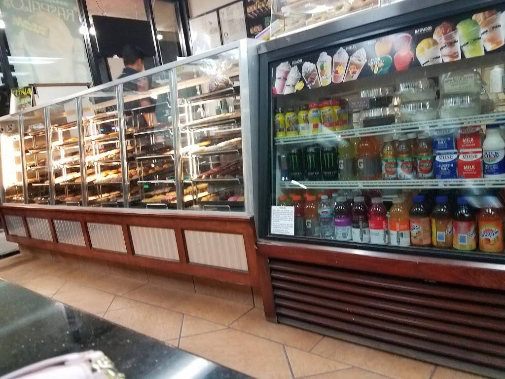 Yum Yum Donuts | cafe | 13700 Amar Rd, La Puente, CA 91746, USA | 6269175241 OR +1 626-917-5241