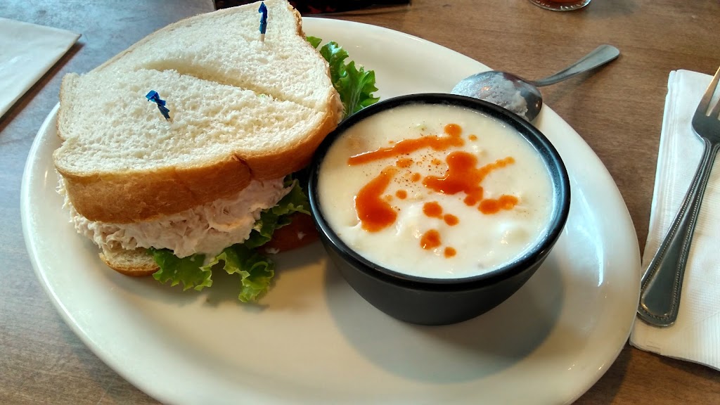 Fishermans Korner Restaurant | restaurant | Mooring Dr, Garibaldi, OR 97118, USA | 5033222033 OR +1 503-322-2033