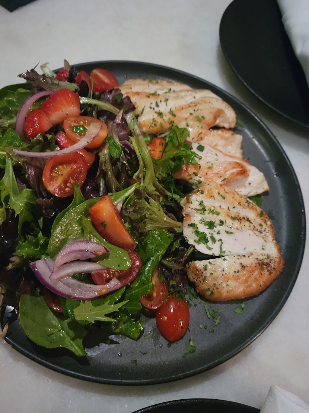 Nua | restaurant | 403 N Crescent Dr, Beverly Hills, CA 90210, USA | 3102470430 OR +1 310-247-0430