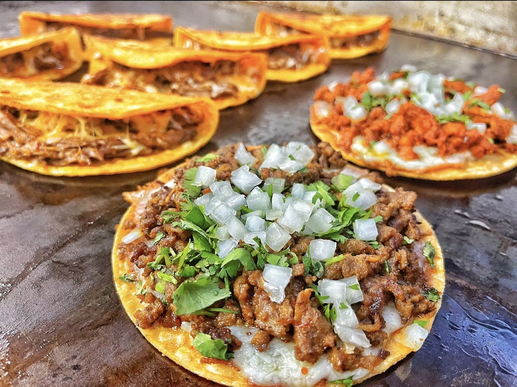 The Taco Spot - Food Truck | restaurant | 1126 S Gilbert Rd, Mesa, AZ 85204, USA | 6025704035 OR +1 602-570-4035