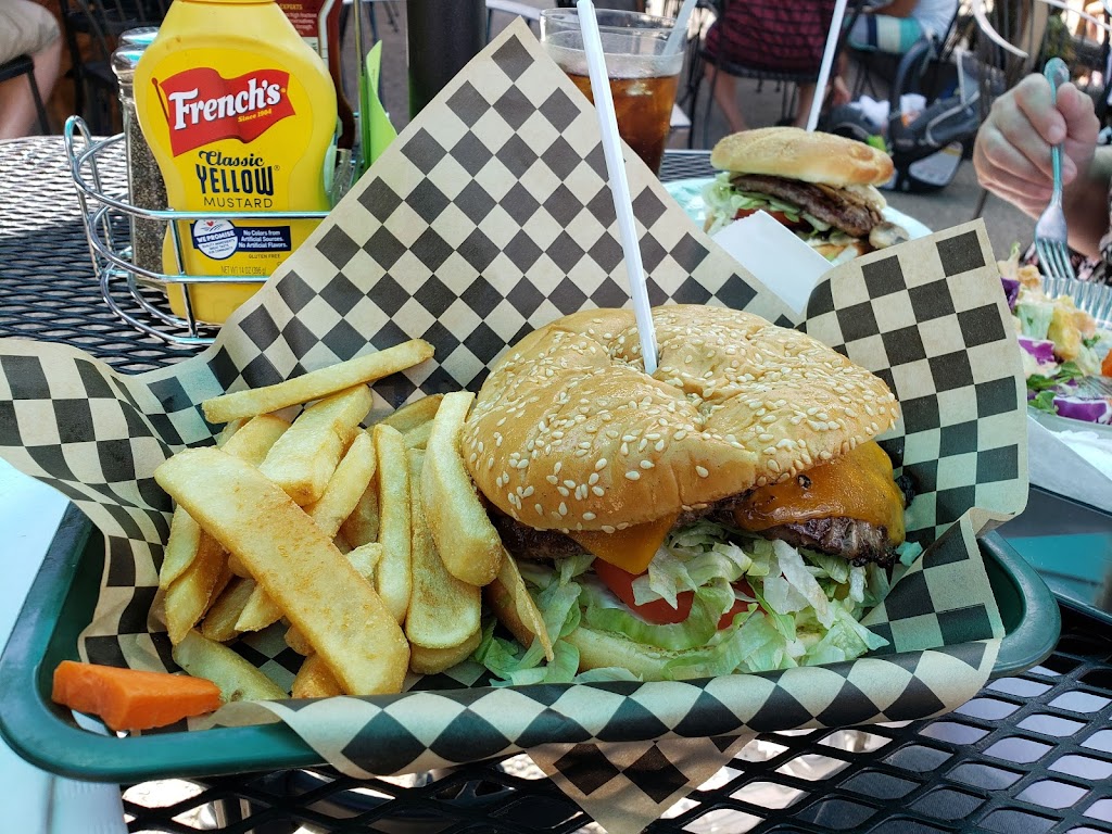 Outlaw Restaurant | restaurant | 108 N Main St, Joseph, OR 97846, USA | 5414324321 OR +1 541-432-4321