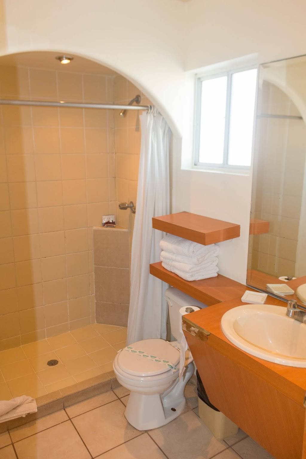 Baja Seasons Resort | restaurant | Km. 72.5, Escenica Ensenada - Tijuana, 22765 La Salina, B.C., Mexico | 016461554019 OR +52 646 155 4019