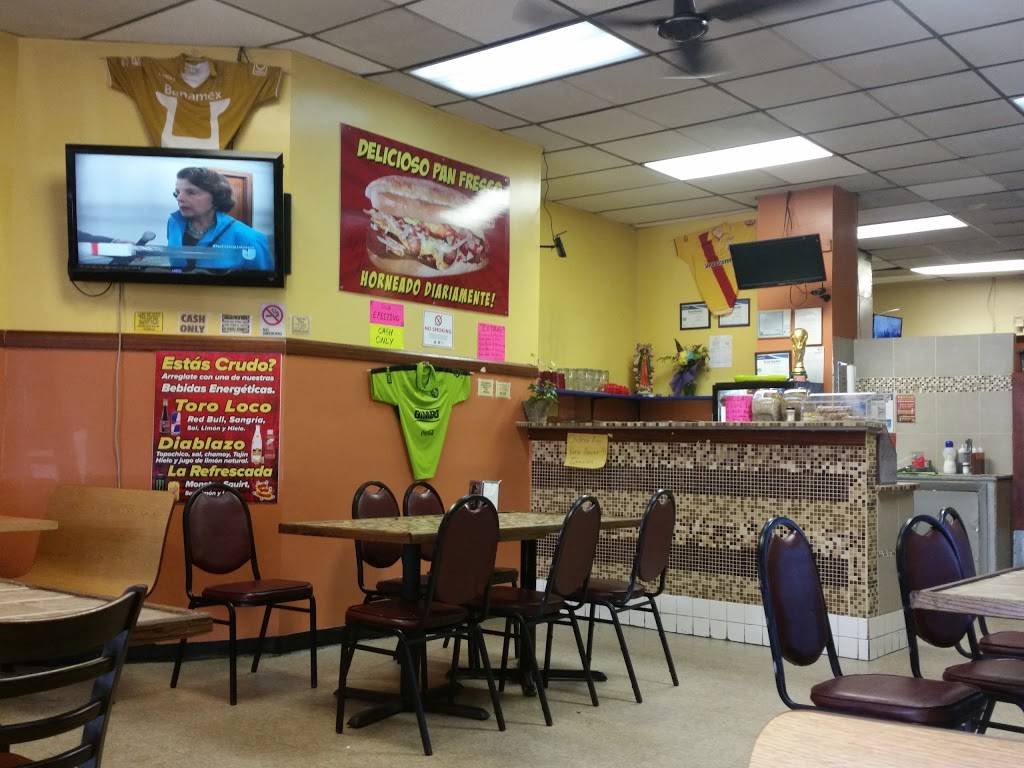 Doña Torta Chilanga | restaurant | 5407 S Kedzie Ave, Chicago, IL 60632, USA | 7737124092 OR +1 773-712-4092