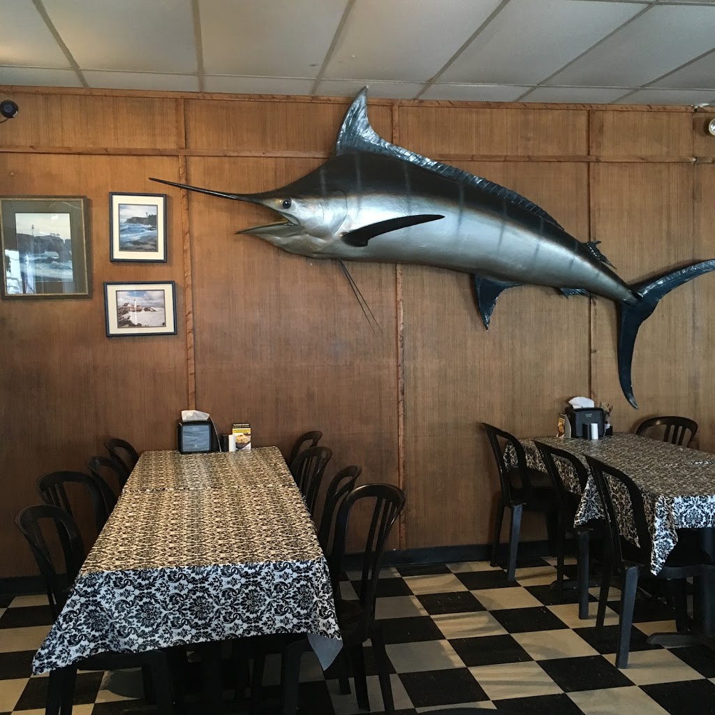 Captn Snappers | restaurant | 698 Lemoyne Dr, Dauphin Island, AL 36528, USA | 2518618300 OR +1 251-861-8300