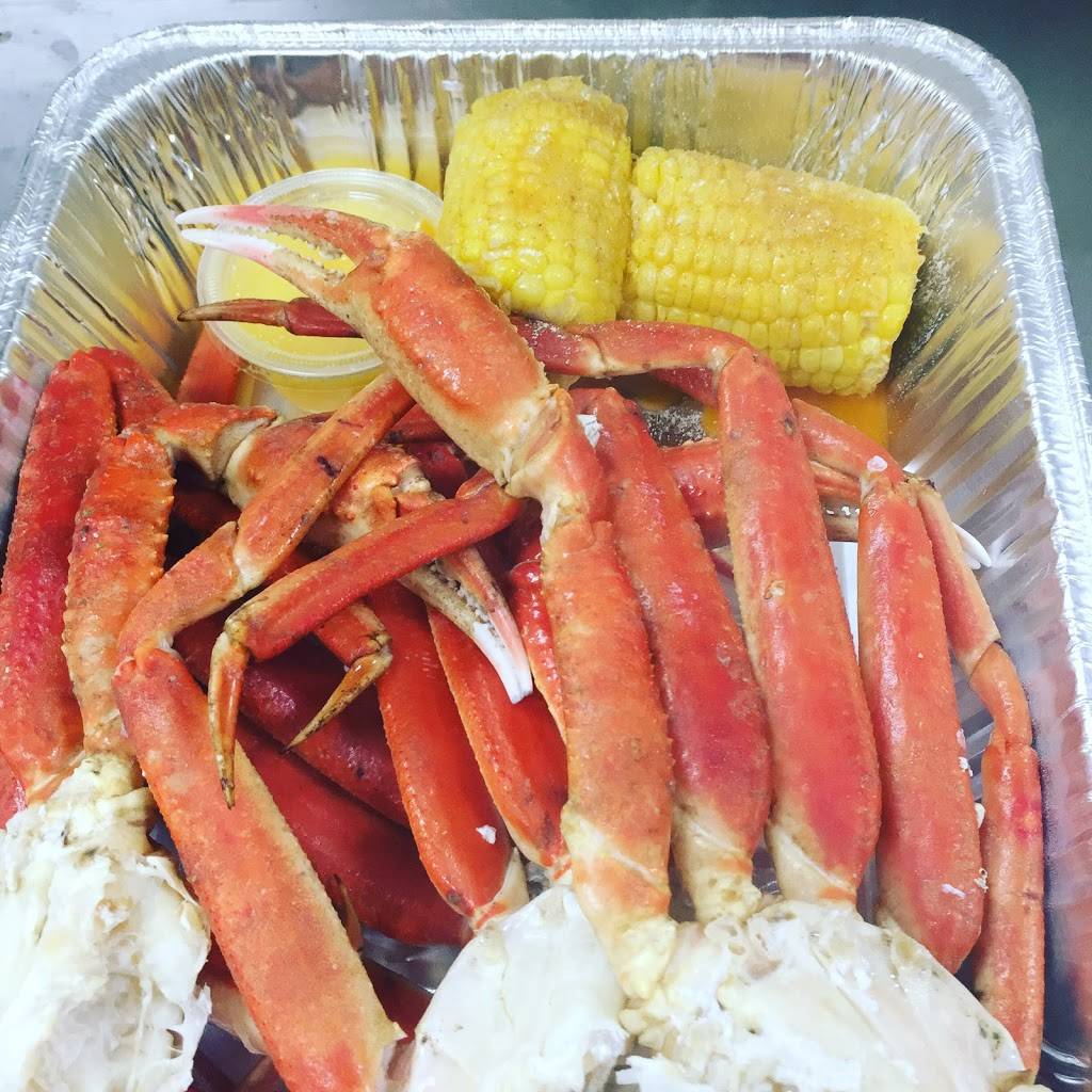 Fred’s Fish&Chicken | restaurant | 13465 Schaefer Hwy, Detroit, MI 48227, USA | 3138368888 OR +1 313-836-8888