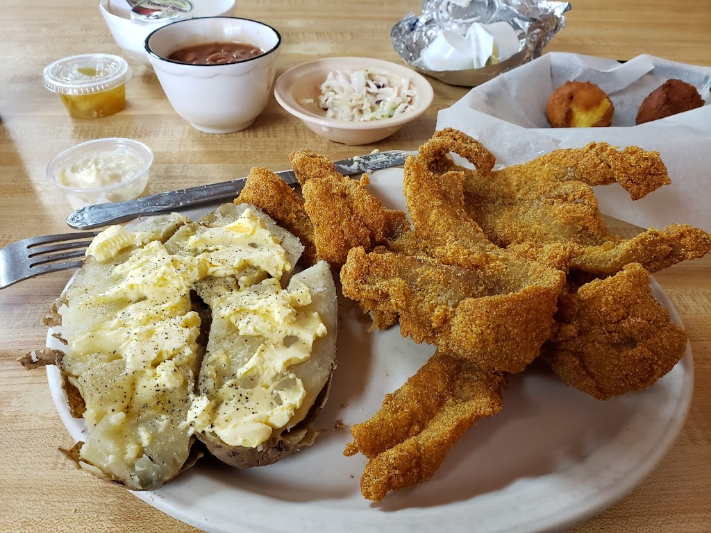 Jimmies Walleye & Catfish | restaurant | 805 Porter Wagoner Blvd, West Plains, MO 65775, USA | 4172561538 OR +1 417-256-1538