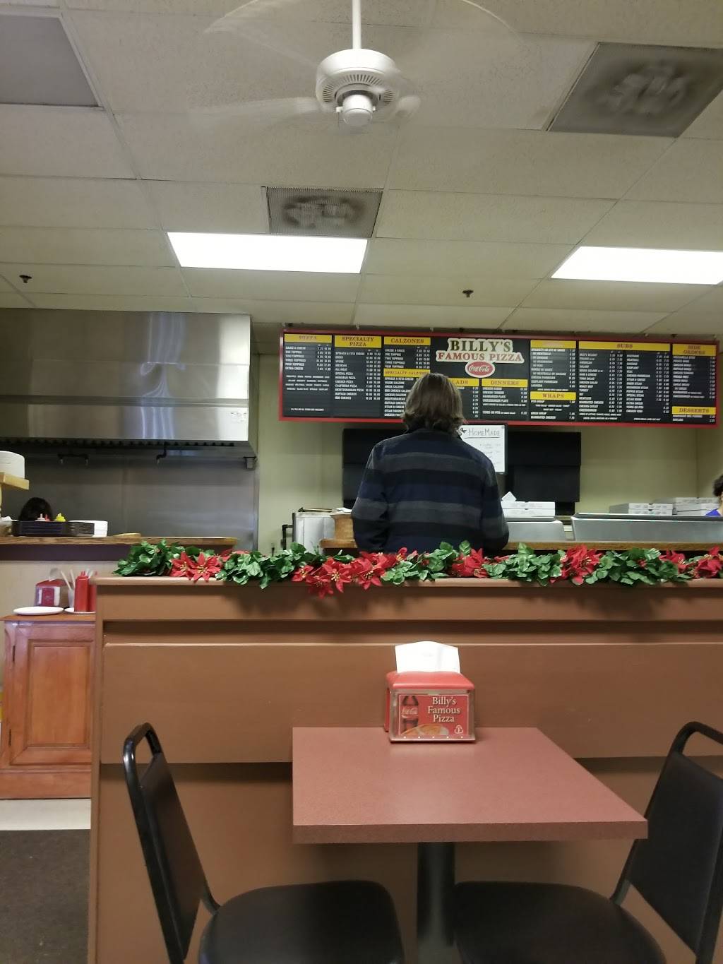 Billys Famous Pizza | restaurant | 380 Daniel Webster Hwy, Merrimack, NH 03054, USA | 6034244077 OR +1 603-424-4077