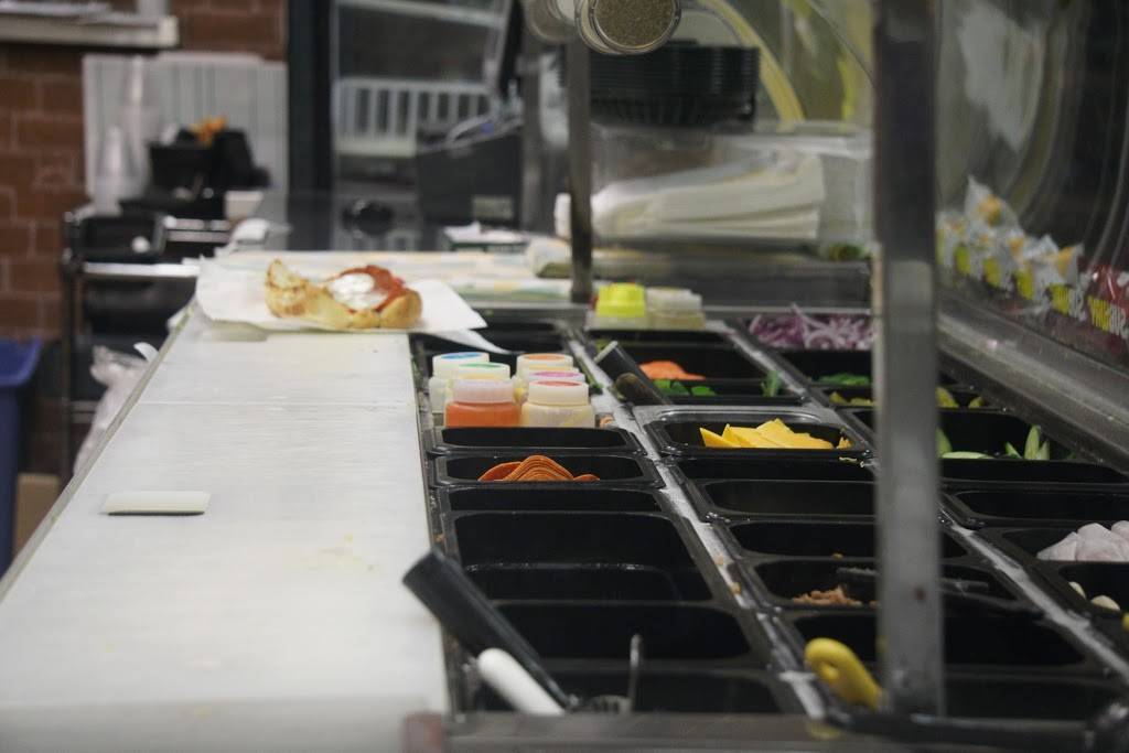 Subway | meal takeaway | 38950 Proctor Blvd, Sandy, OR 97055, USA | 5036684634 OR +1 503-668-4634