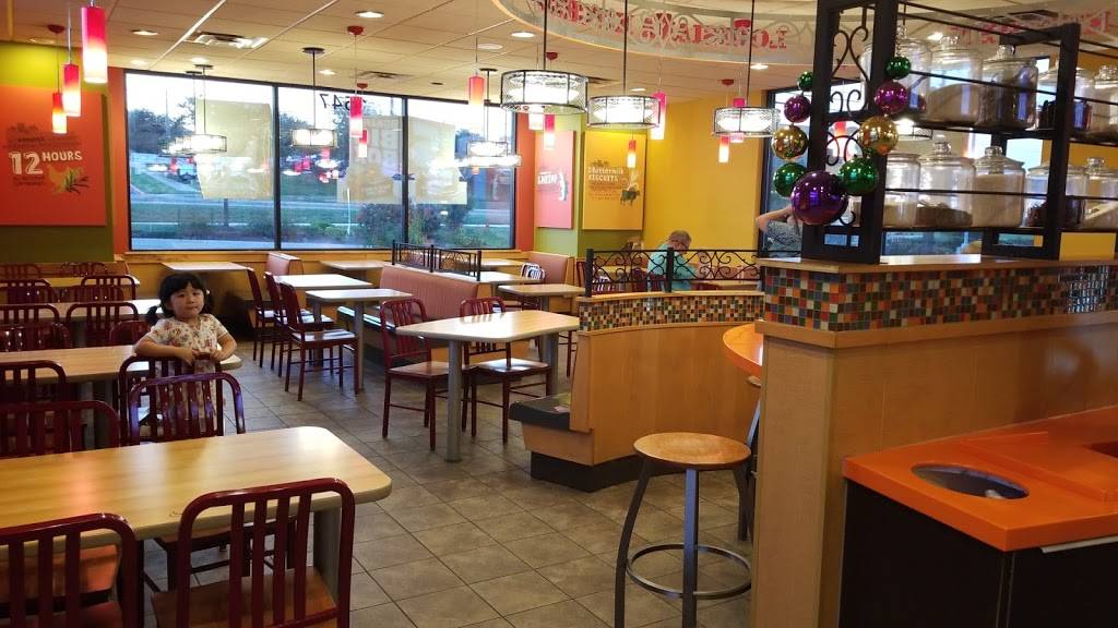 Popeyes Louisiana Kitchen | restaurant | 1547 Farm to Market 685, Pflugerville, TX 78660, USA | 5122511831 OR +1 512-251-1831