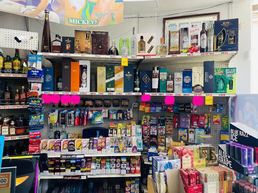 Saticoy Liquor Store | meal takeaway | 11415 Saticoy St, North Hollywood, CA 91605, USA | 8186432171 OR +1 818-643-2171