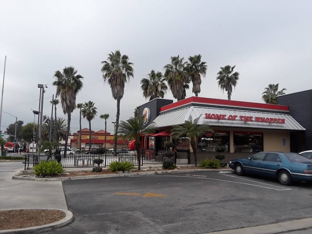 Burger King | restaurant | 2600 Long Beach Boulevard, Long Beach, CA 90806, USA | 5624243593 OR +1 562-424-3593