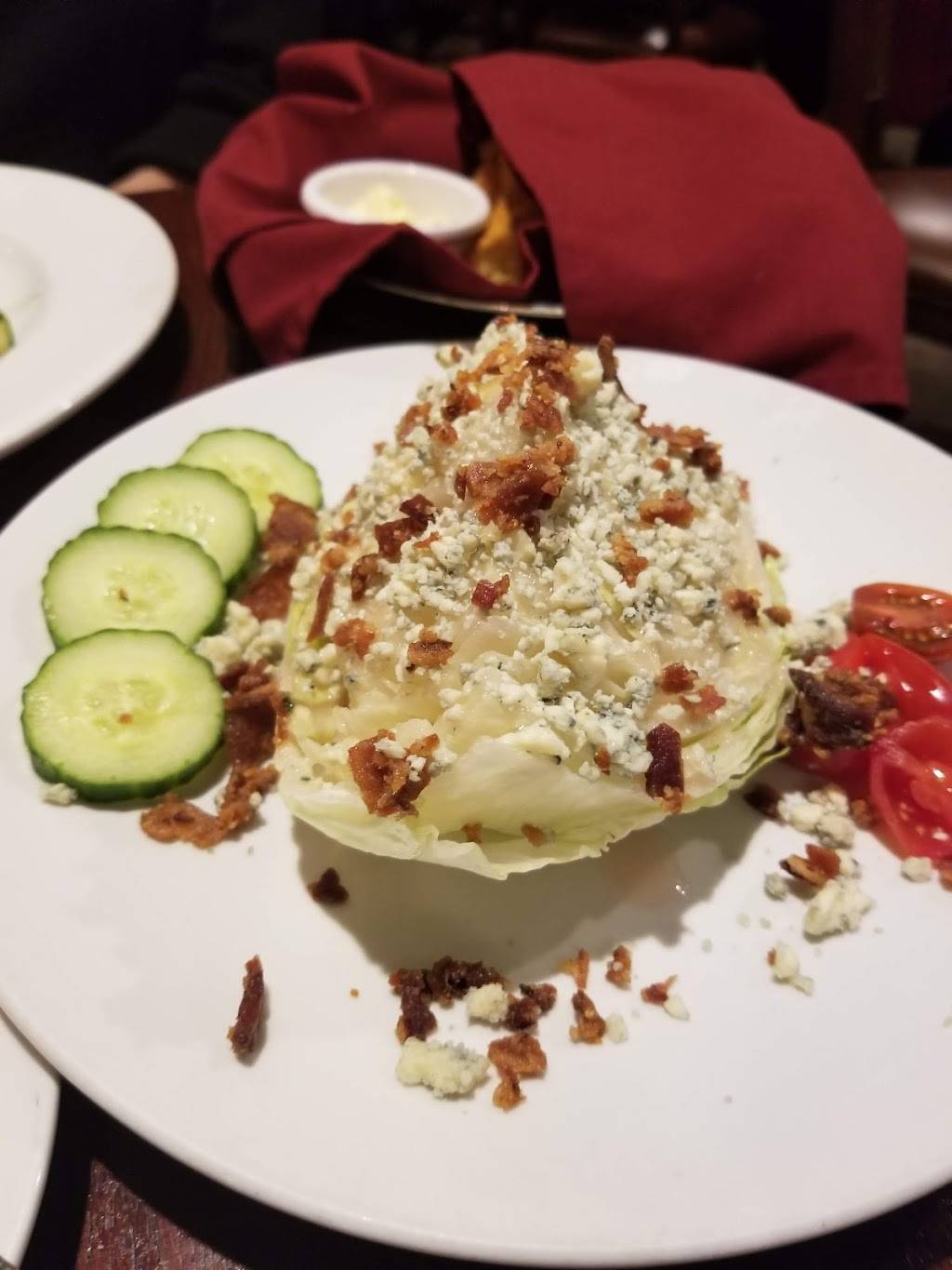 Merchants Row | restaurant | 48 Monument St, Concord, MA 01742, USA | 9783692373 OR +1 978-369-2373