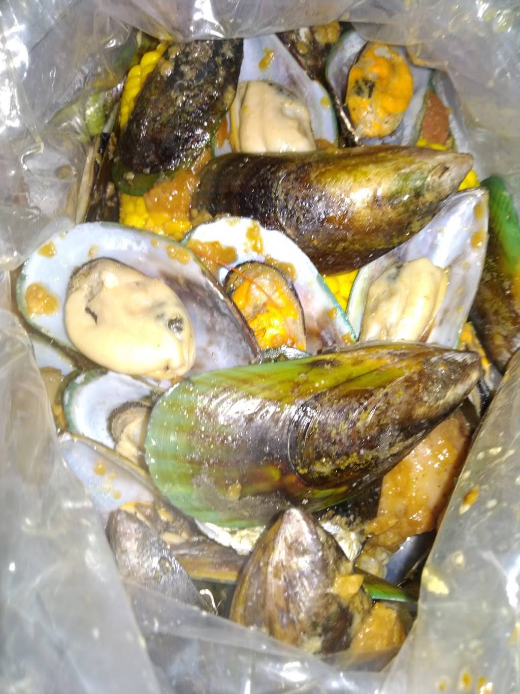 Claw Shack | restaurant | 1696 Berryessa Rd, San Jose, CA 95133, USA | 4086496741 OR +1 408-649-6741