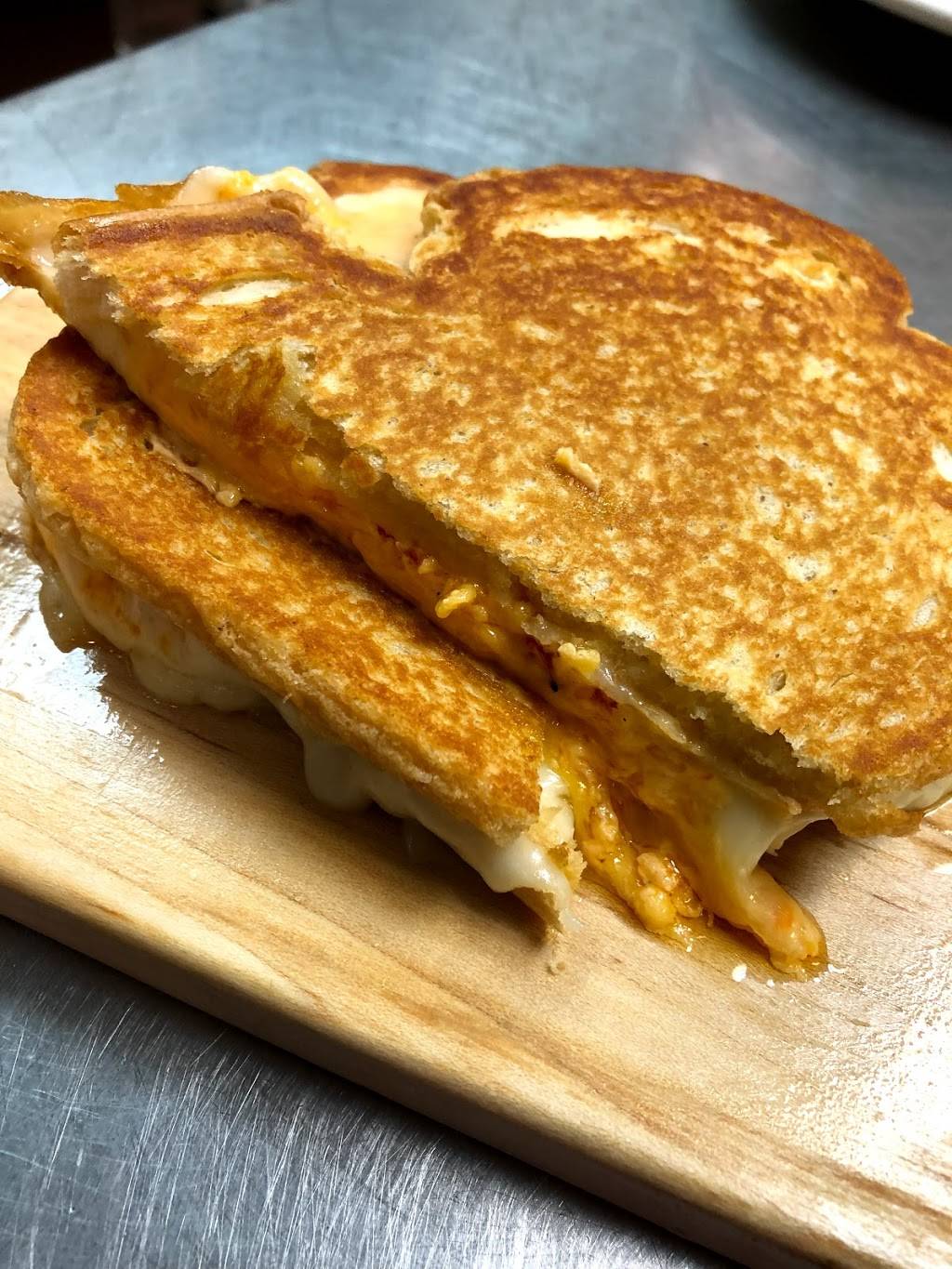 Crash-Test Yummies HQ | restaurant | 500 W Jubal Early Dr STE 130, Winchester, VA 22601, USA | 5407734218 OR +1 540-773-4218