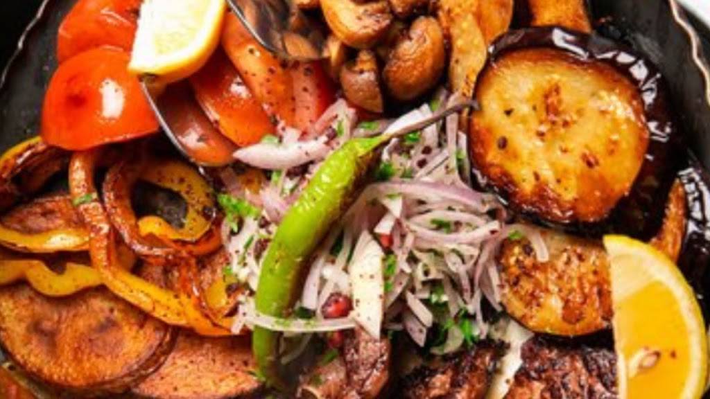 Caspian Grill | restaurant | 707 S Gammon Rd, Madison, WI 53719, USA | 6087095002 OR +1 608-709-5002