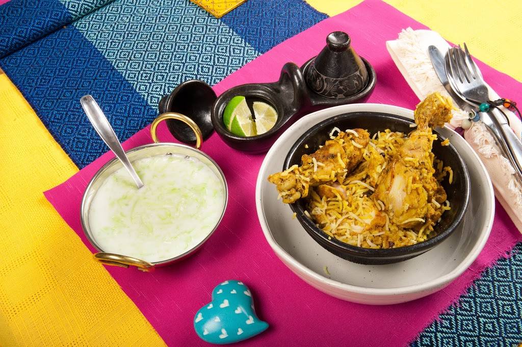 Biryani & Tea Co. | meal takeaway | 775 Pacific Rd #23, Oakville, ON L6L 6M4, Canada | 6478221282 OR +1 647-822-1282