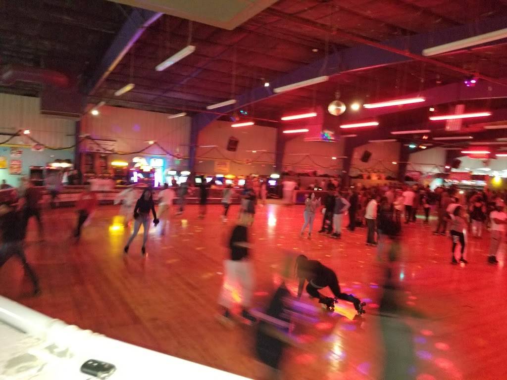 Millennium Skate World | restaurant | 1900 Carman St, Camden, NJ 08105, USA | 8567579460 OR +1 856-757-9460