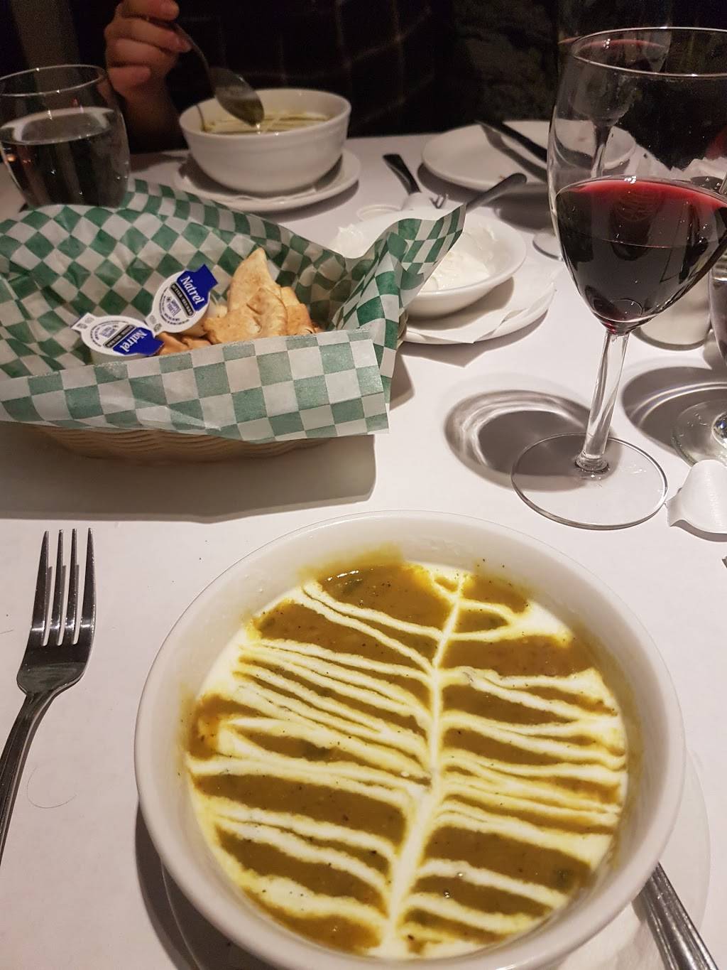 Quartier-Perse | restaurant | 4241 Boulevard Décarie, Montréal, QC H4A 3K4, Canada | 5144886367 OR +1 514-488-6367