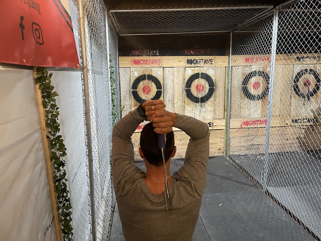 Rocket Axe Throwing - Industry Brewing | restaurant | 8012 N Hale Ave, Peoria, IL 61615, USA | 3093615502 OR +1 309-361-5502