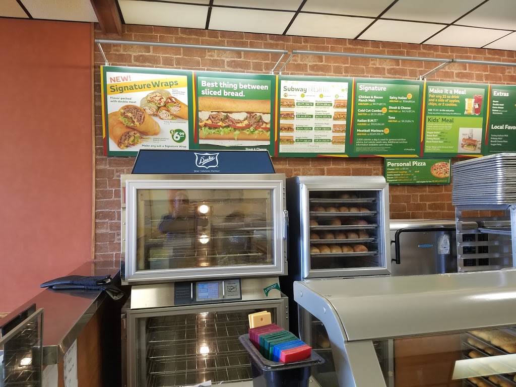 Subway | restaurant | 2238 Jefferson Davis Hwy, Sanford, NC 27330, USA | 9197772990 OR +1 919-777-2990