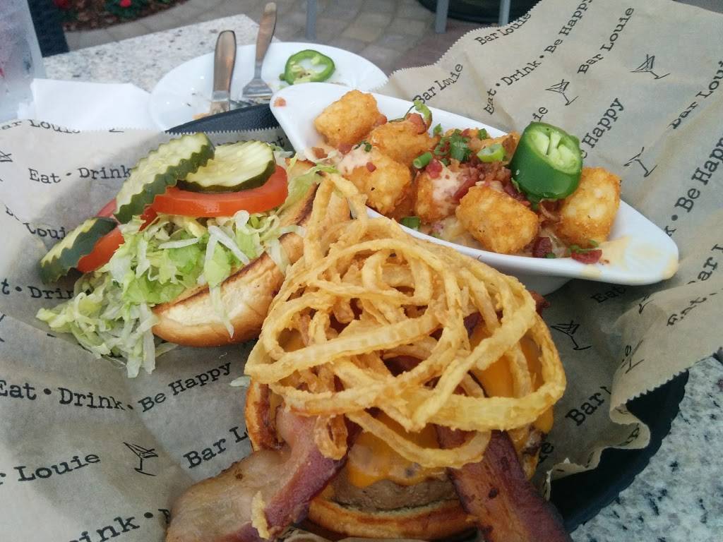 Bar Louie - The District | night club | 2467 Park Ave, Tustin, CA 92782, USA | 6572064600 OR +1 657-206-4600