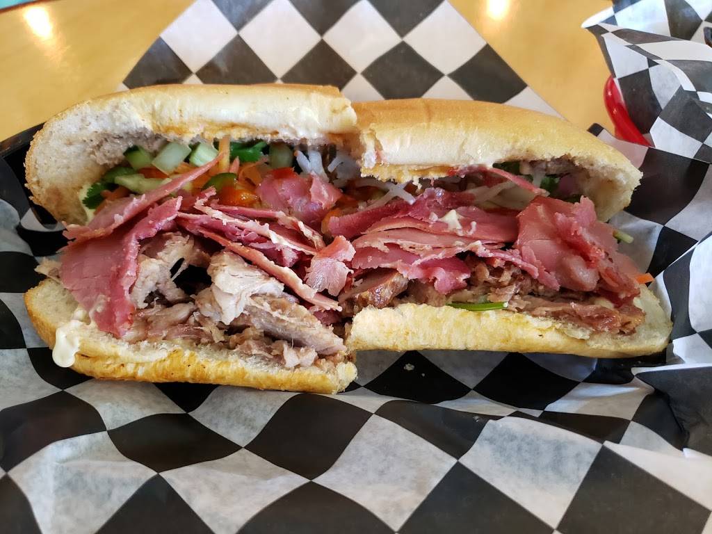 Braddah Barneys | restaurant | 12703 Sunset Ave, Ocean City, MD 21842, USA | 4436647741 OR +1 443-664-7741