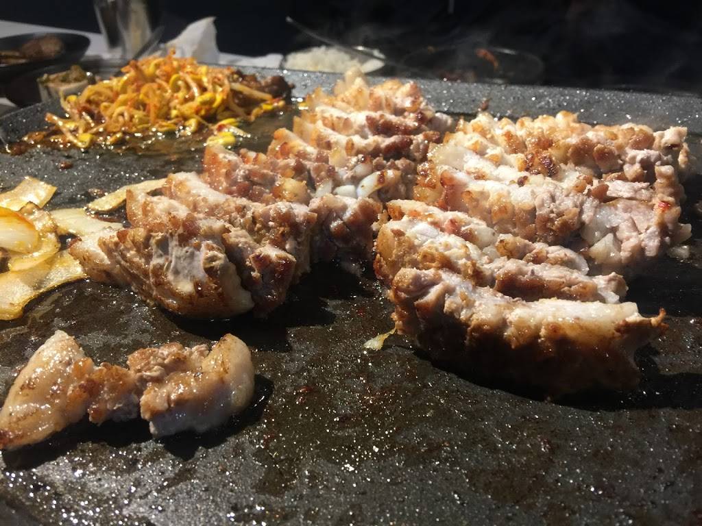 Eight Korean BBQ | restaurant | 6681 Beach Blvd, Buena Park, CA 90621, USA | 7145220888 OR +1 714-522-0888