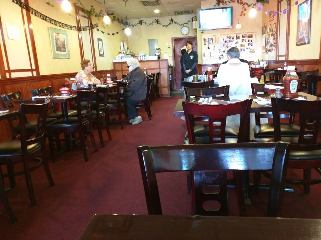 Parsons Diner | restaurant | 2527 Parsons Blvd, Flushing, NY 11354, USA | 7183532223 OR +1 718-353-2223