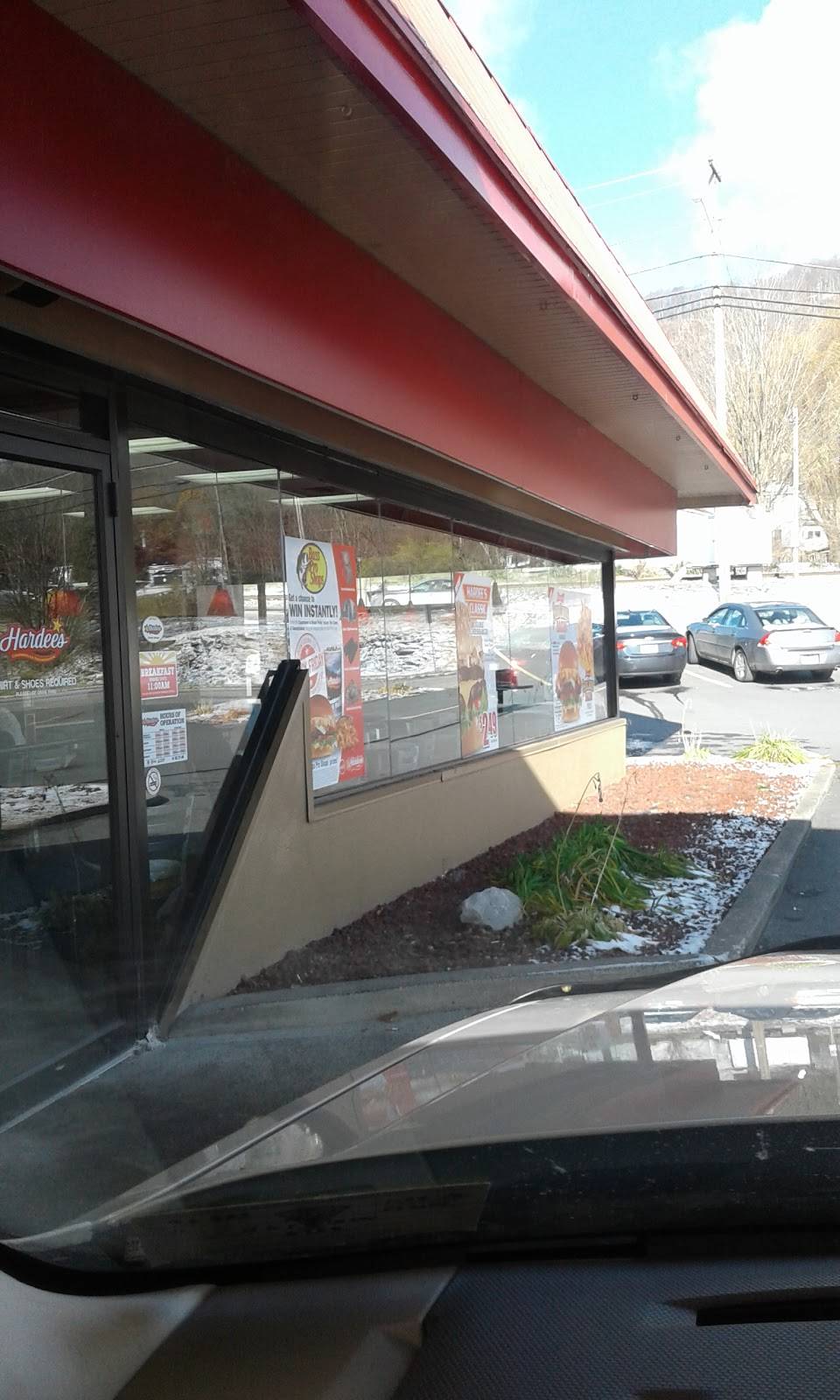 Hardees | restaurant | US-60, Rainelle, WV 25962, USA | 3044386140 OR +1 304-438-6140