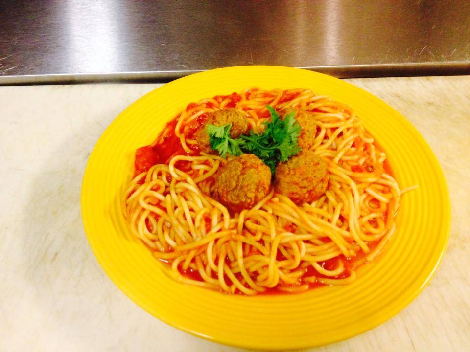 Highlander Pizza | restaurant | 2043 Electric Rd, Cave Spring, VA 24018, USA | 5407747777 OR +1 540-774-7777