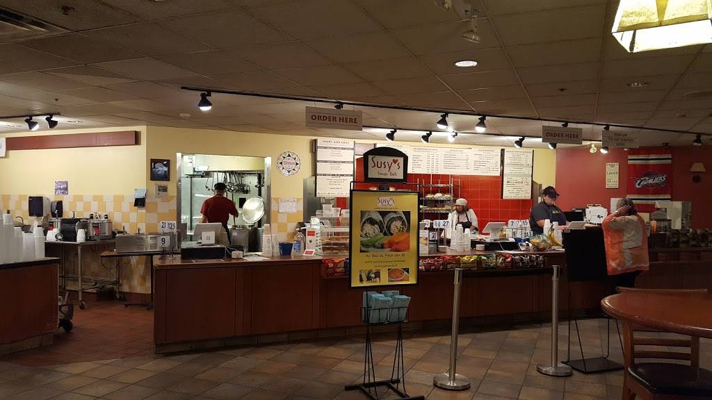 Susys Soup | restaurant | 230 Huron Rd E, Cleveland, OH 44113, USA | 2167717792 OR +1 216-771-7792