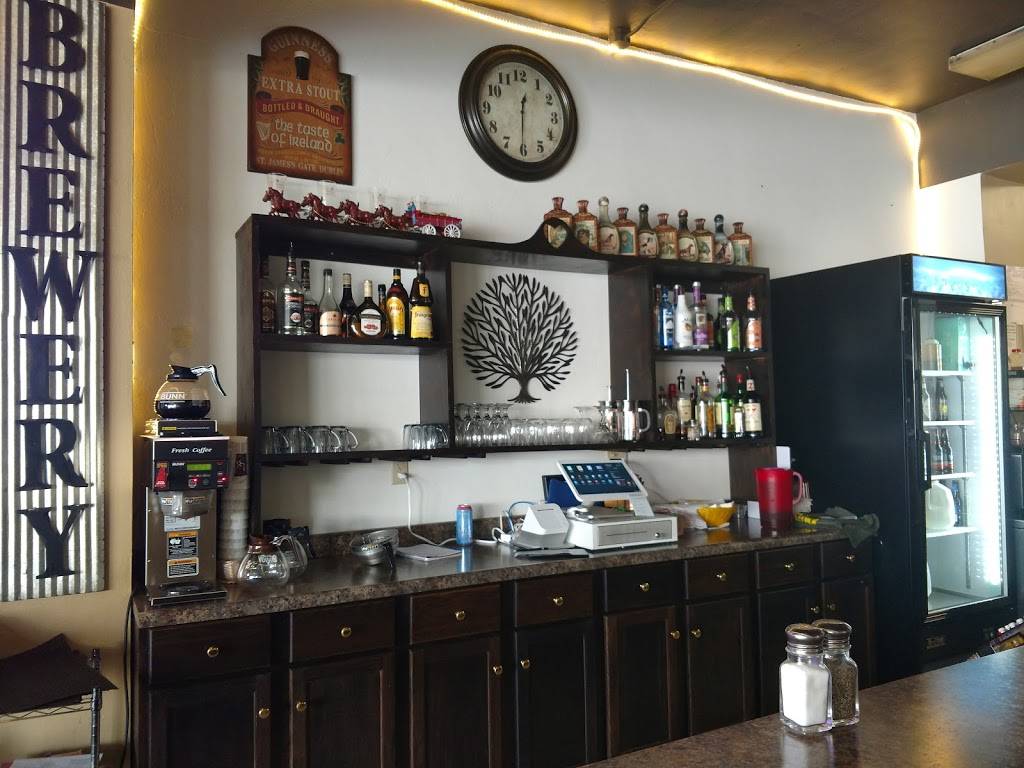 Brew Pot Cafe | restaurant | 19 W Main St, Wakeman, OH 44889, USA | 4408392233 OR +1 440-839-2233