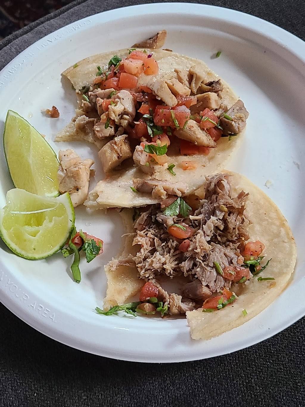 El Camion | restaurant | 6319 Roosevelt Way NE, Seattle, WA 98115, USA | 2064685691 OR +1 206-468-5691