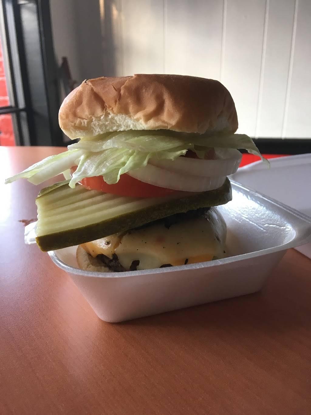 Big Vic’s BBQ | restaurant | 5781 S Lakeshore Dr, Shreveport, LA 71119, USA | 3185826227 OR +1 318-582-6227