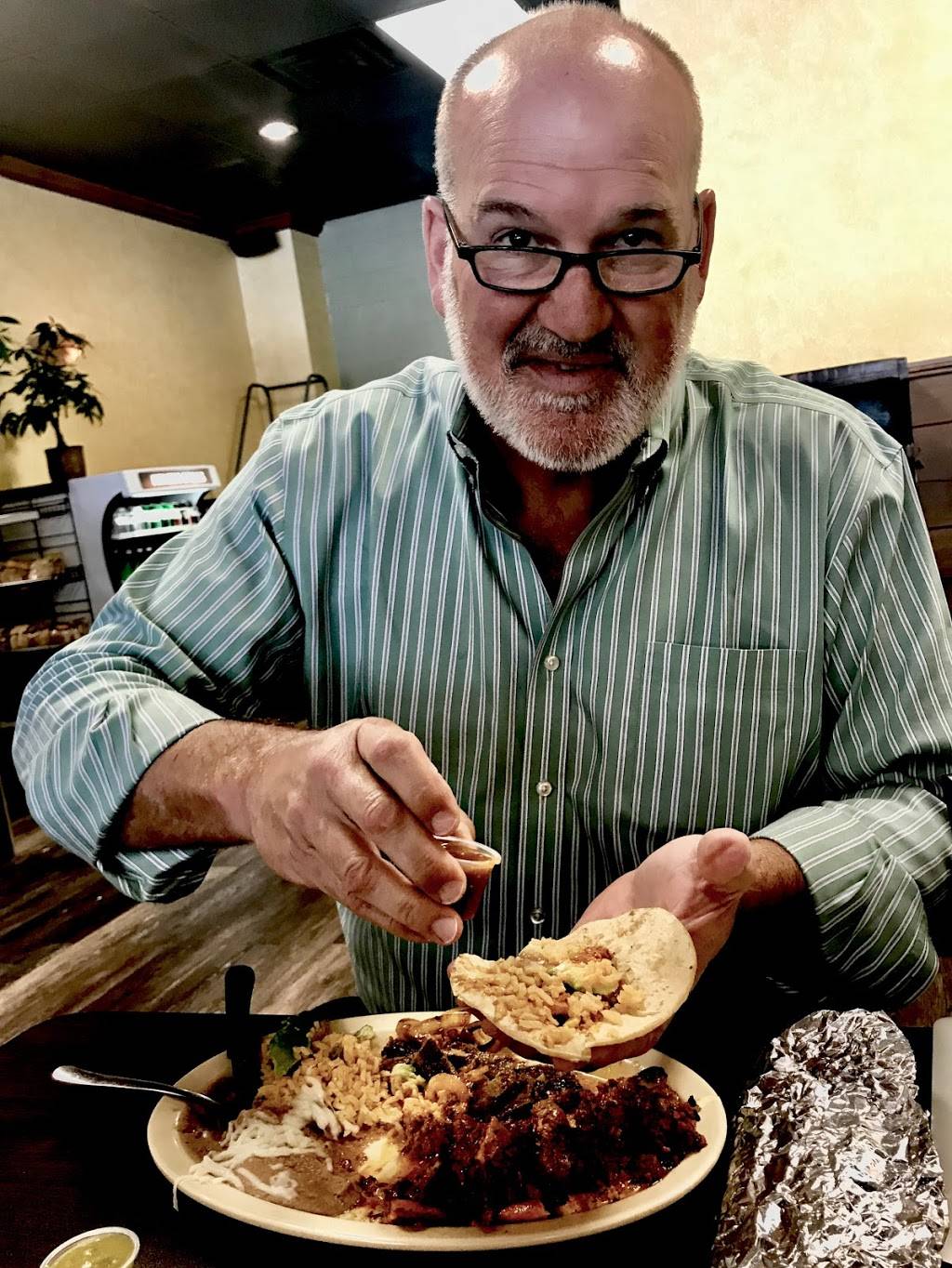 Tacos La Villa | restaurant | 2851 Cobb Pkwy NW, Kennesaw, GA 30152, USA | 6786539353 OR +1 678-653-9353