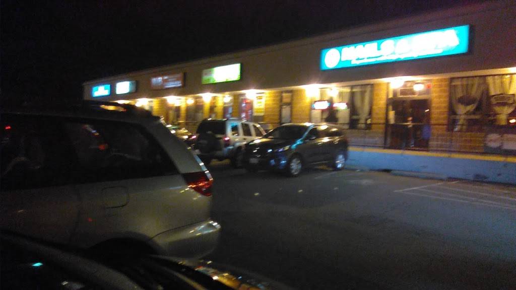 Mr. G’s Pizza & Subs | restaurant | 474 Lowell St, Peabody, MA 01960, USA | 9785355355 OR +1 978-535-5355