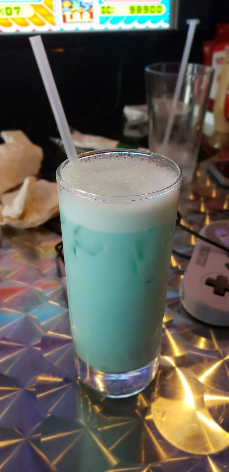 Geeked Out Pub and Grille | restaurant | 1439 Town Center Blvd, Brunswick, OH 44212, USA | 3307413377 OR +1 330-741-3377