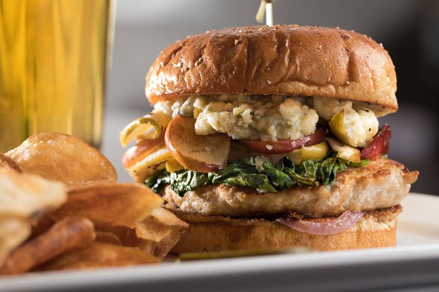 The J Bar Davenport | restaurant | 4215 Elmore Avenue, Davenport, IA 52807, USA | 5634686150 OR +1 563-468-6150