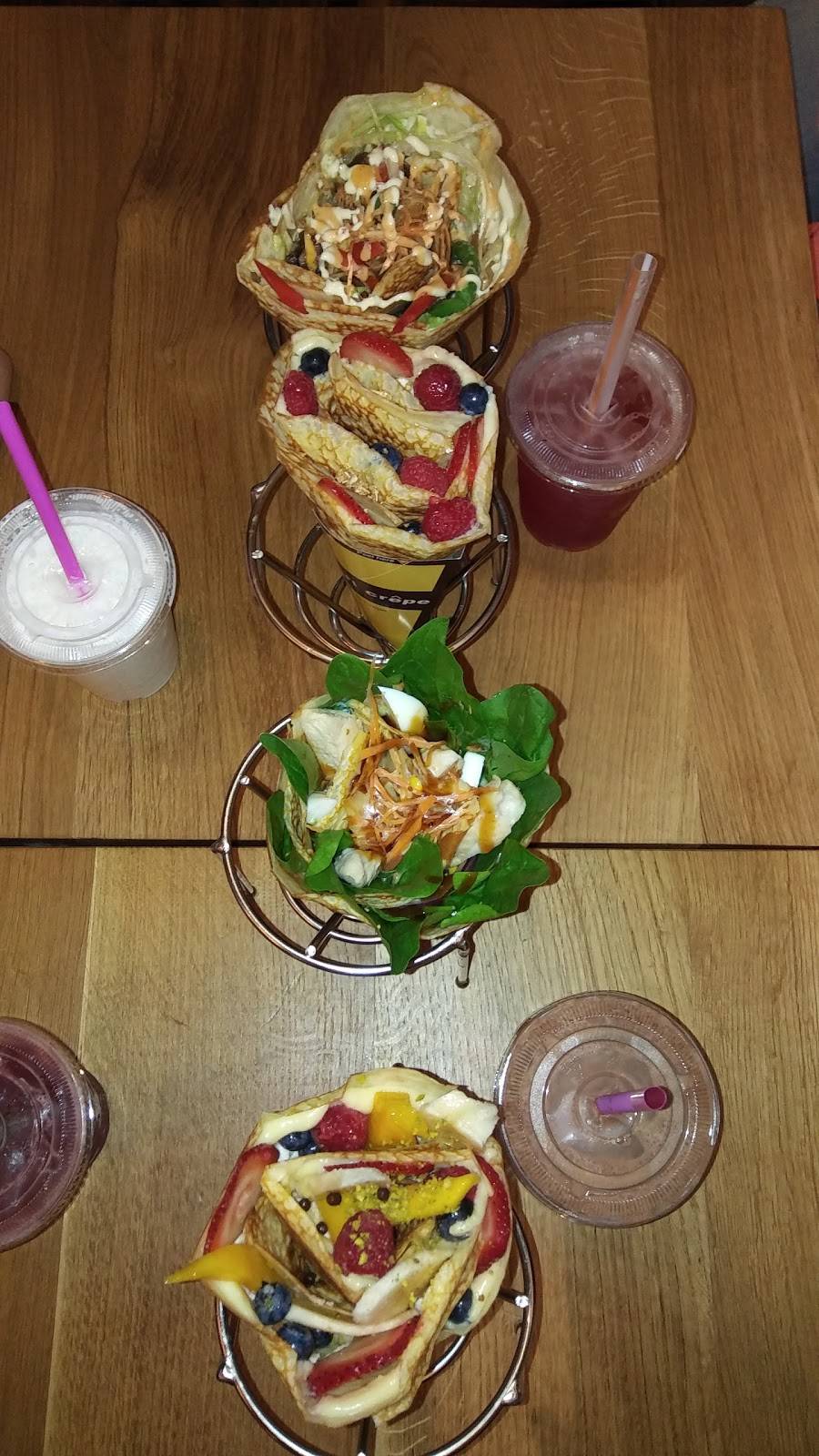 T-Swirl Crepe | restaurant | 36-16 30th Ave, Astoria, NY 11103, USA | 9178326815 OR +1 917-832-6815