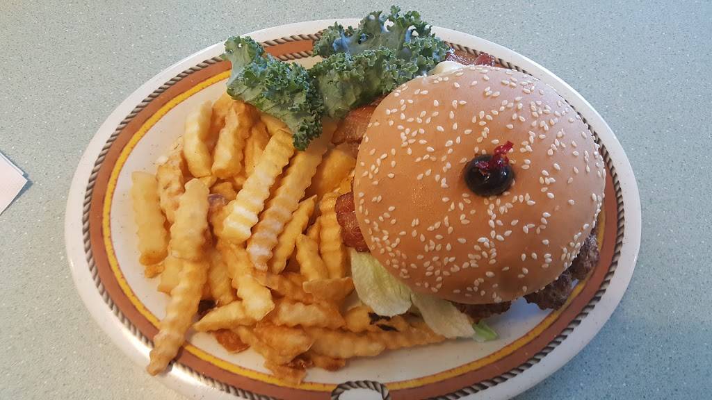 Brooks Ranch Restaurant | restaurant | 1620 E Manning Ave, Reedley, CA 93654, USA | 5596381948 OR +1 559-638-1948