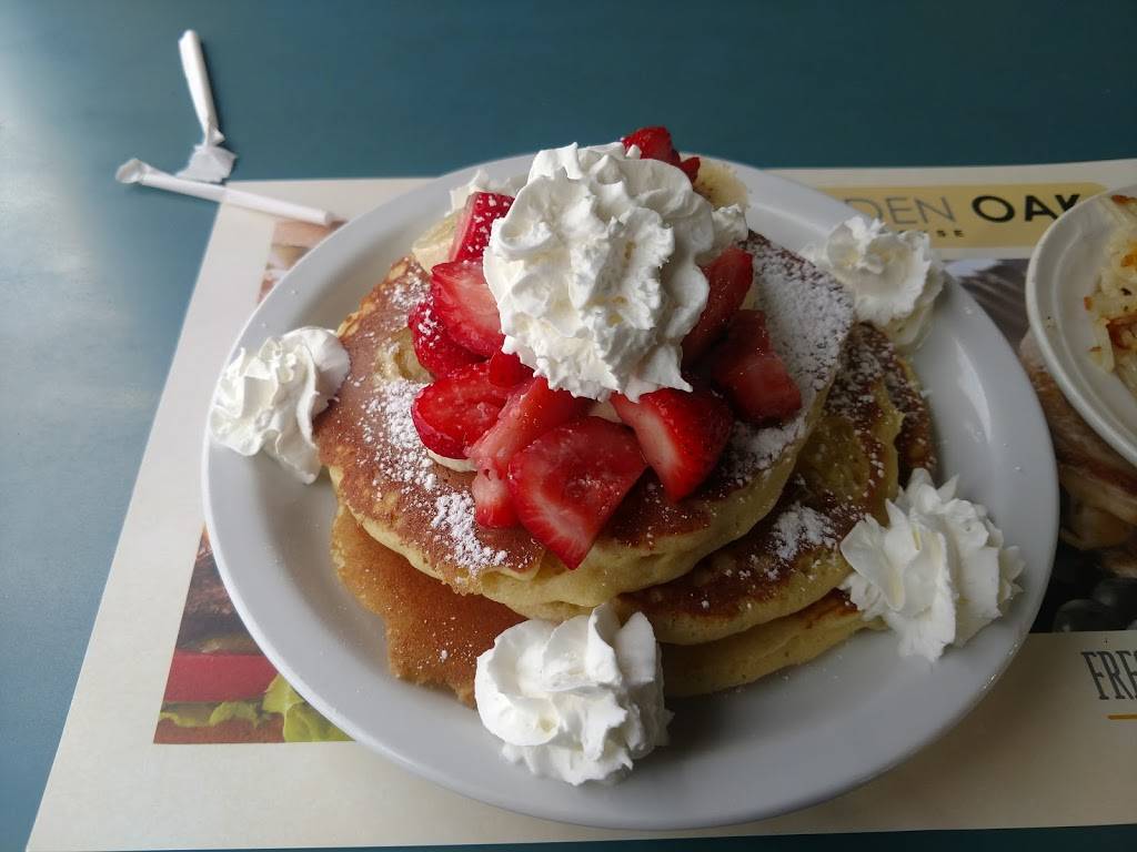 Golden Oak Pancake House | restaurant | 4519 N Illinois St, Swansea, IL 62226, USA | 6184164633 OR +1 618-416-4633