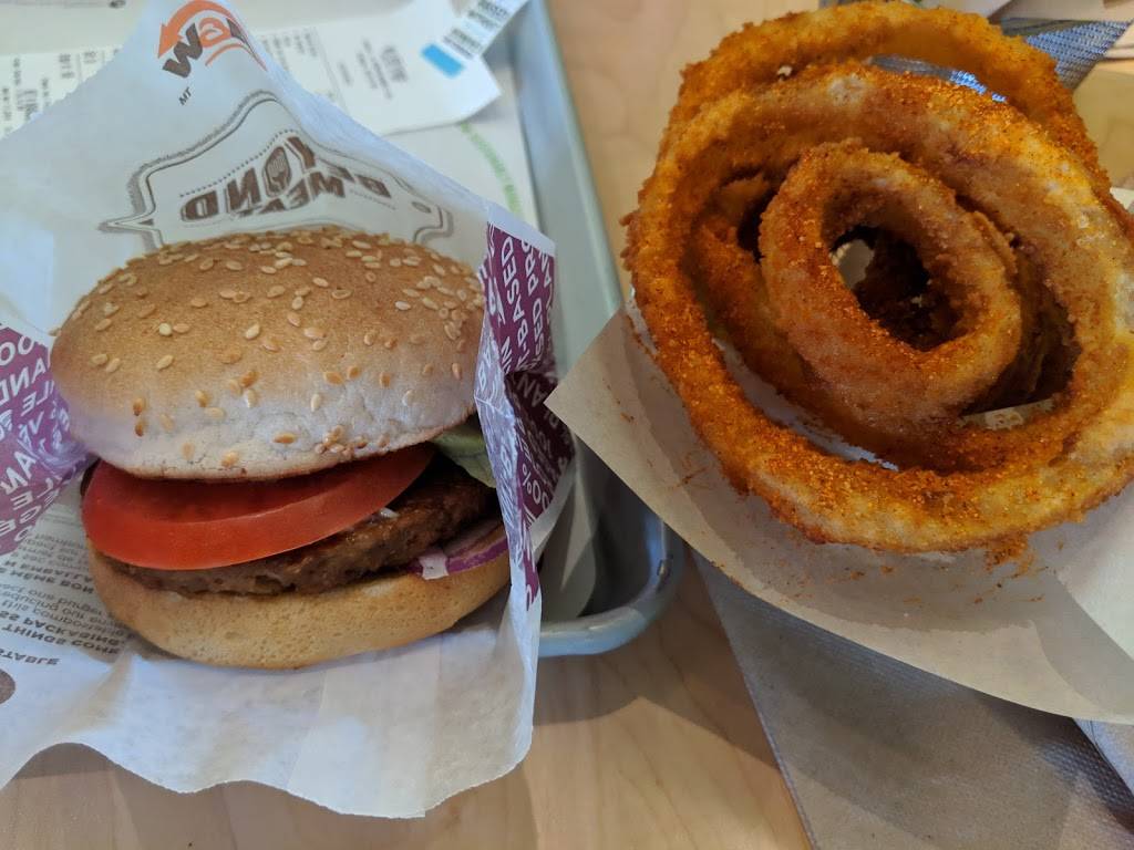 A&W Canada | restaurant | 1636 Highway 15, RR2, Kingston, ON K7L 5H6, Canada | 6135448221 OR +1 613-544-8221