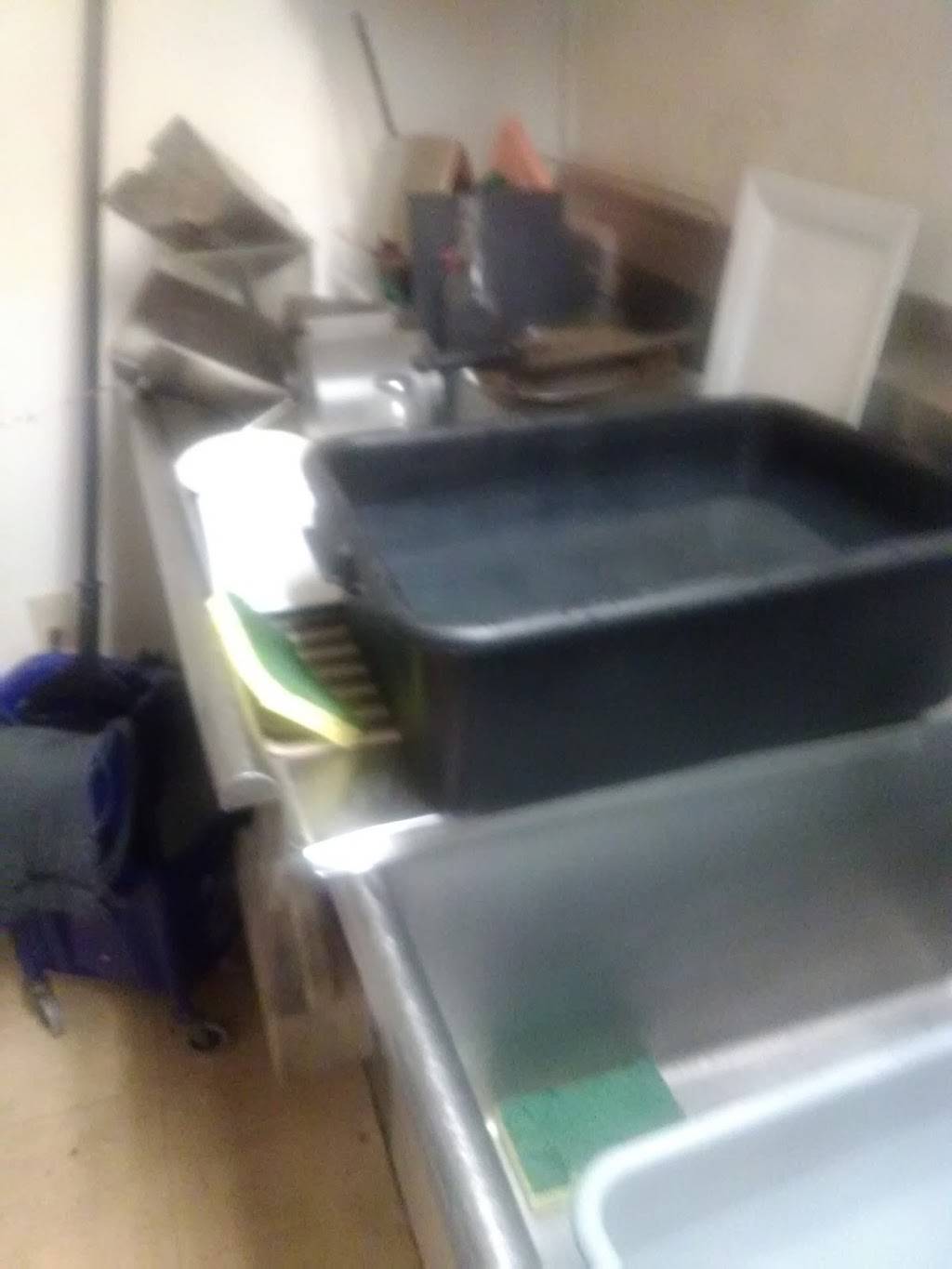 Noujaims Food & Catering | restaurant | 436 Main St, Winsted, CT 06098, USA | 8603790559 OR +1 860-379-0559