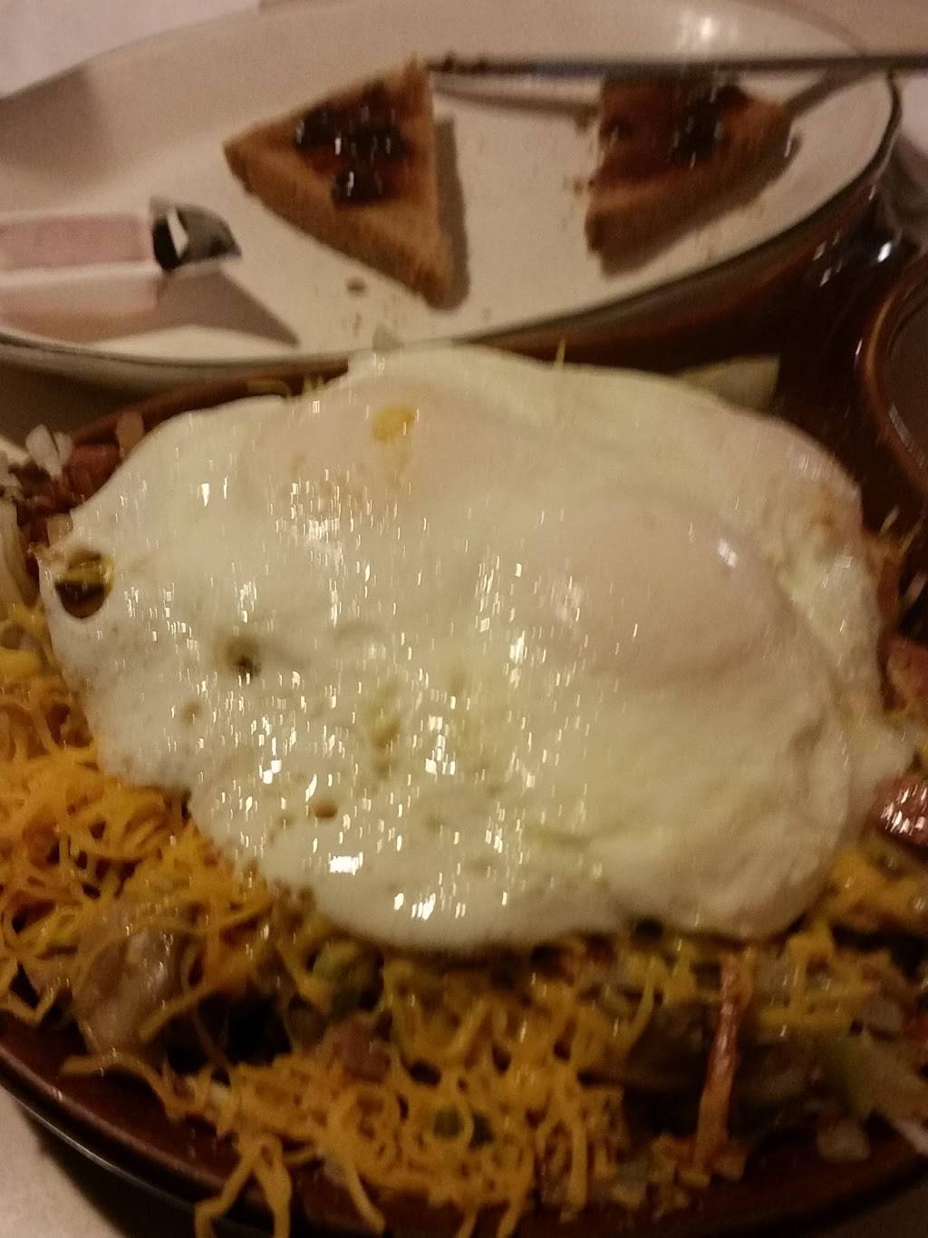 Big Apple Family Restaurant | restaurant | 2136 N Main St, Princeton, IL 61356, USA | 8158753637 OR +1 815-875-3637