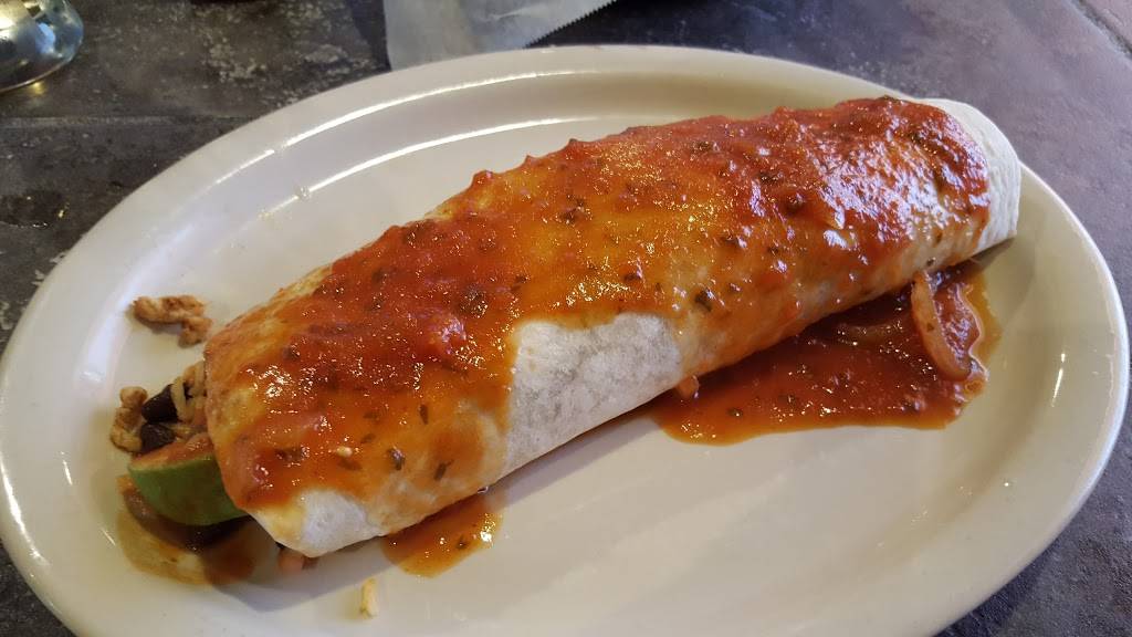 Chicotes Mexican Grill | restaurant | 1704 Nuttman Ave, Decatur, IN 46733, USA | 2607284588 OR +1 260-728-4588