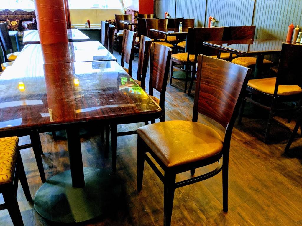 SHAWARMA KING | restaurant | 5241 The Ave, Seattle, WA 98105, USA | 2069132735 OR +1 206-913-2735