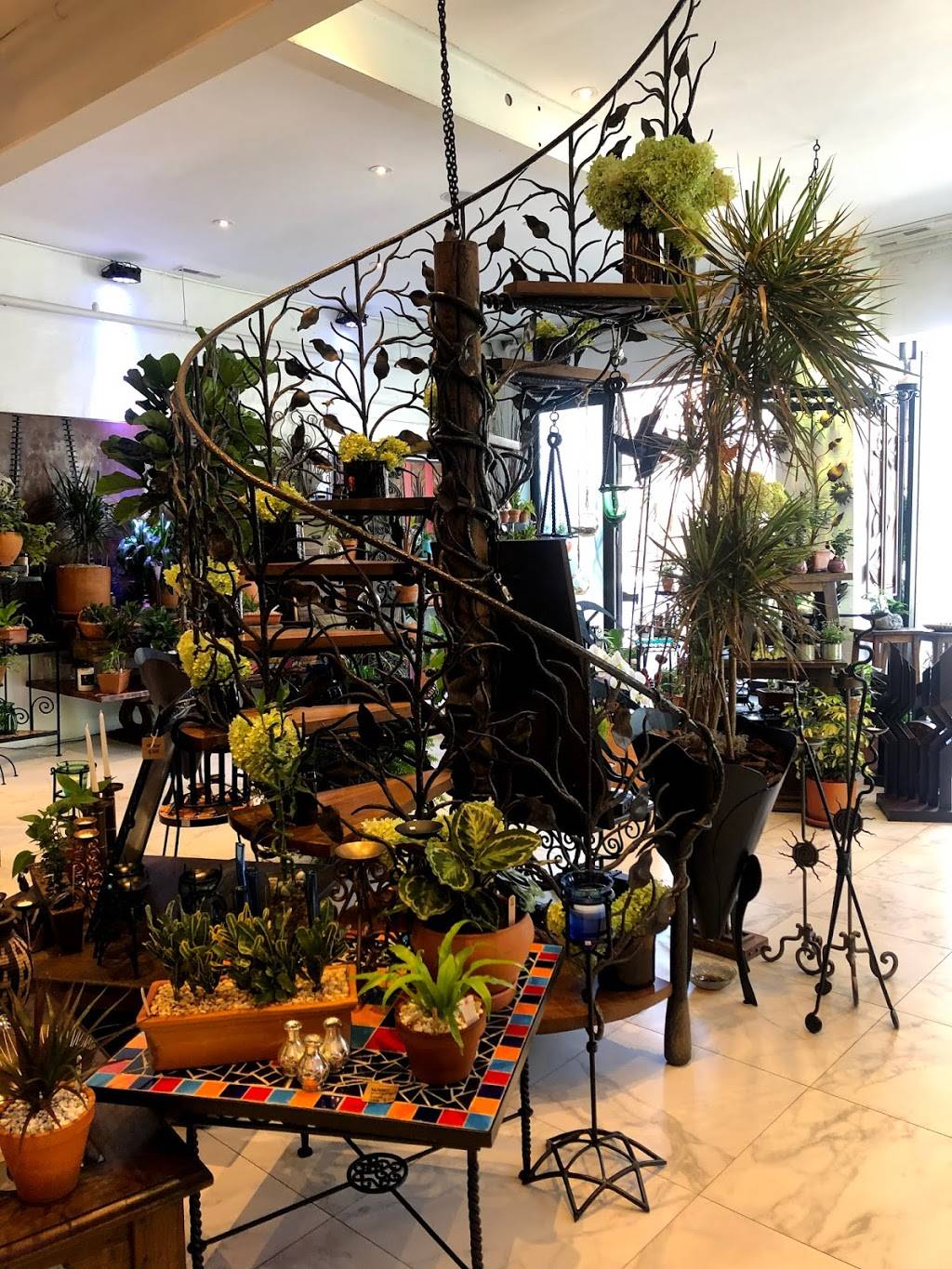 Artesano Cafe & Bistro | cafe | 109 Green Ln, Philadelphia, PA 19127, USA | 2673318457 OR +1 267-331-8457