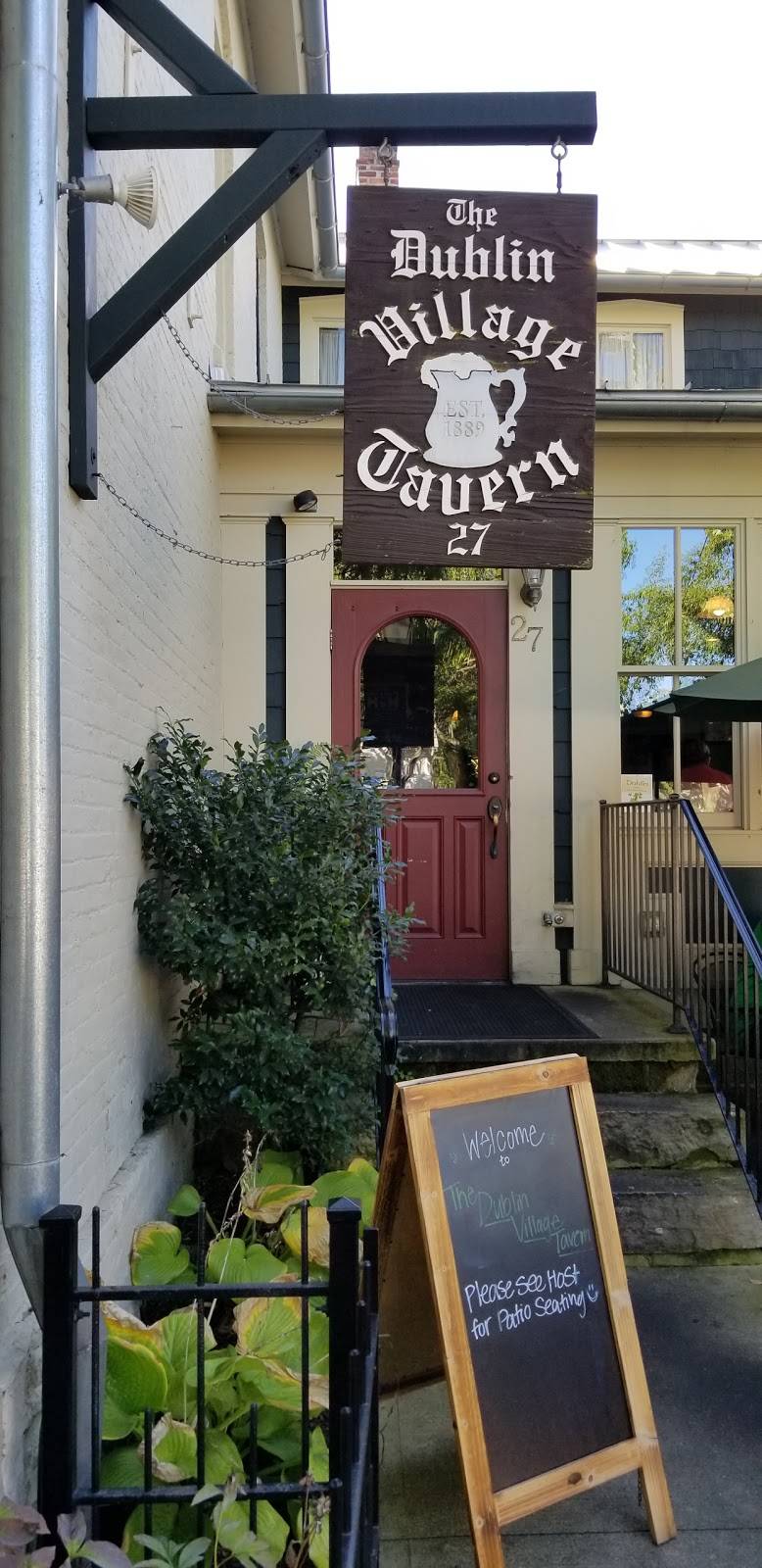The Dublin Village Tavern | restaurant | 27 S High St, Dublin, OH 43017, USA | 6147666250 OR +1 614-766-6250